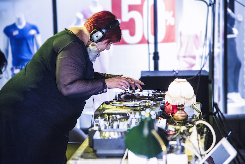 Lo Sferisterio alla Triennale con Coffee Opera Hipster