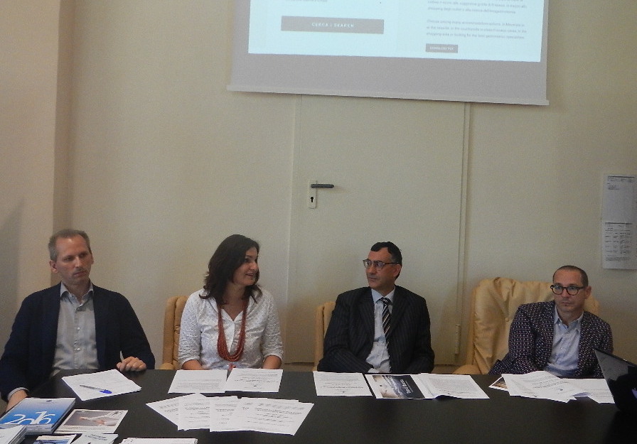 Il nuovo turismo con Sferisterio e Confcommercio